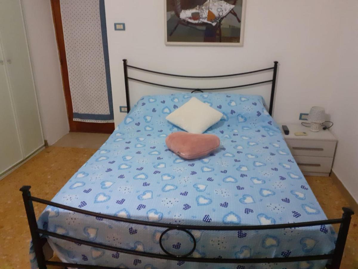 Bed and Breakfast A Casa Di Adele Caserta Zewnętrze zdjęcie